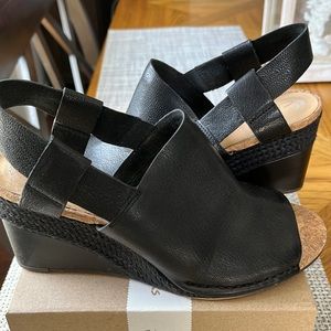 Clark’s wedge sandals